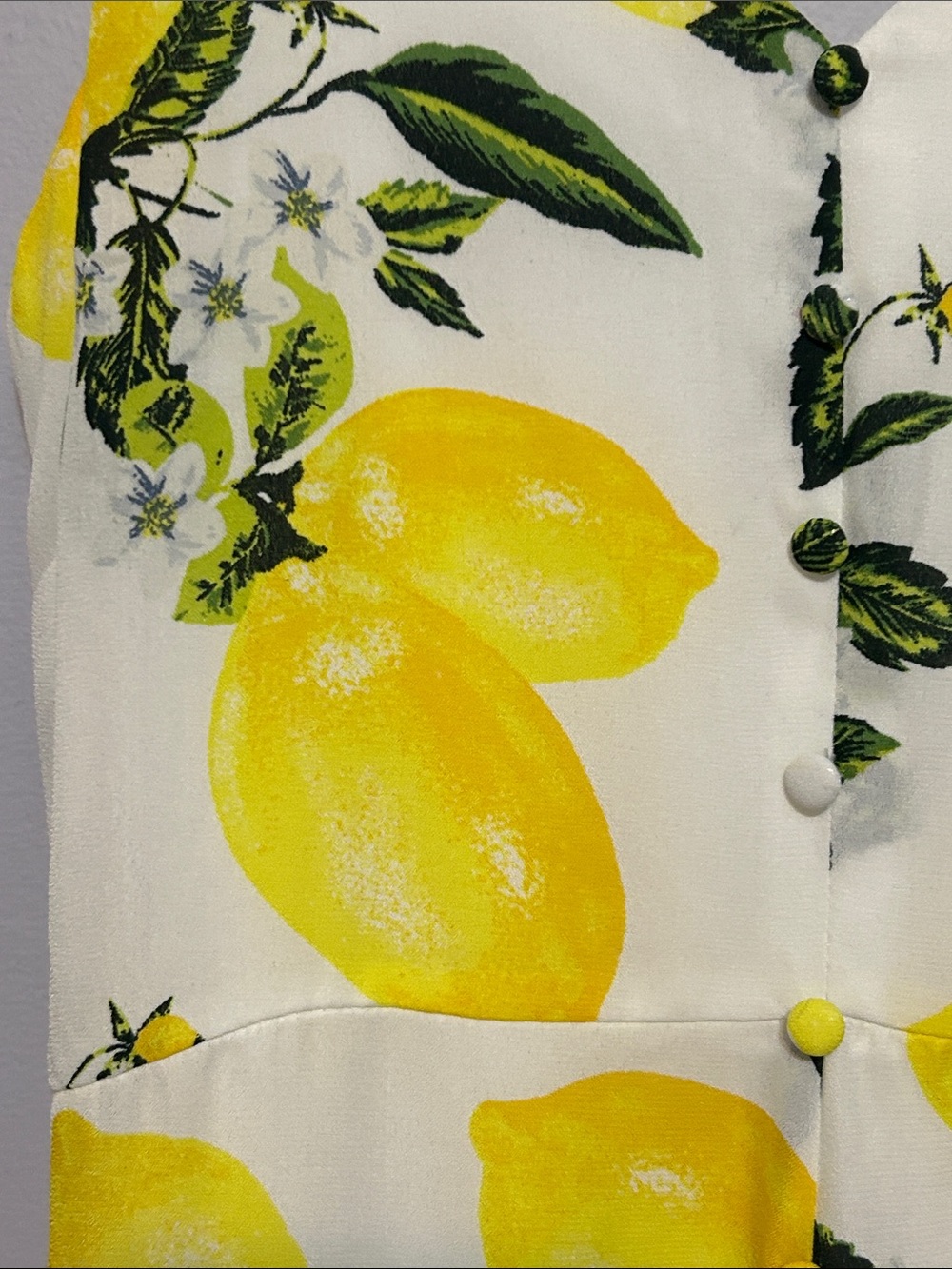 🍋 Lulu’s Lemon Print Sundress 🍋 - Picture 10 of 13